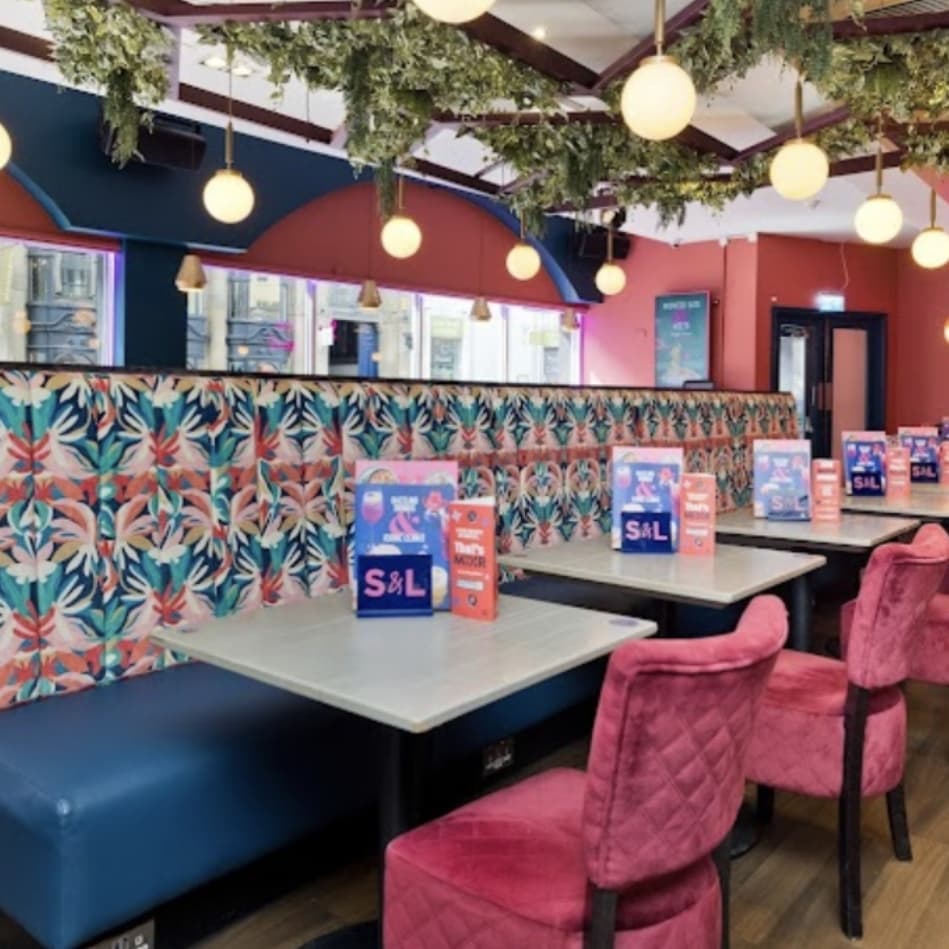 Slug & Lettuce, Liverpool - speed dating venue - photo 2