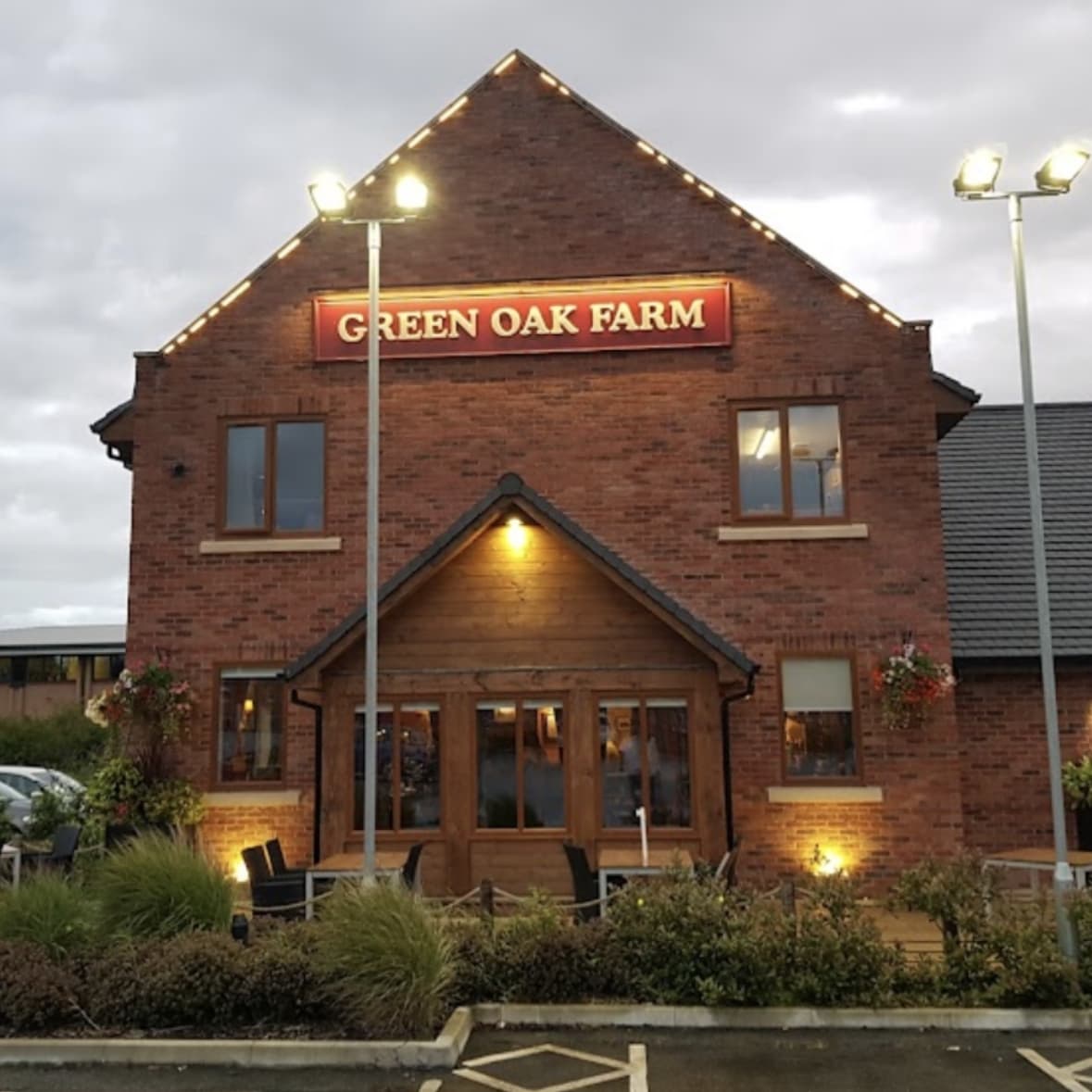 Speed Dating (40+) @ Green Oak Farm In Ellesmere Port